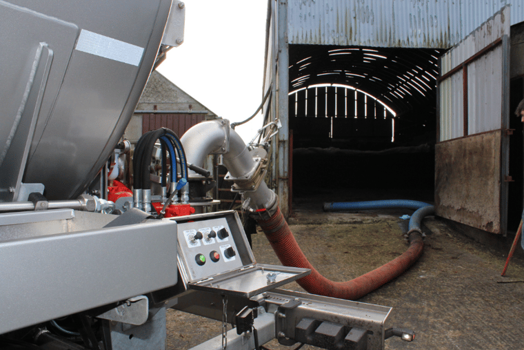 Pumping slurry with the Vogelsang VX Rotary Lobe Slurry Pump