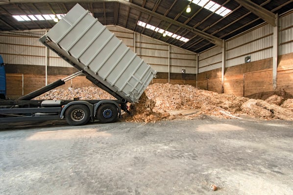 Raw material delivery in the drying facility